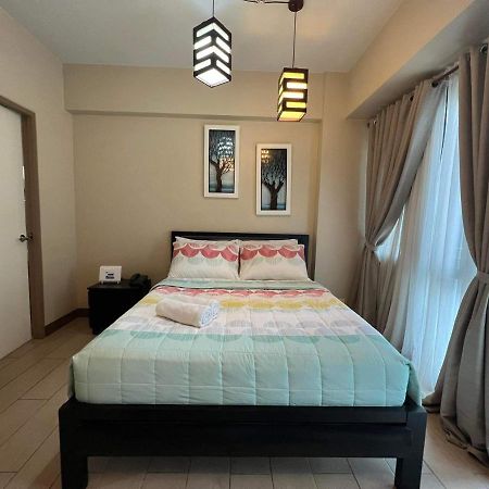 Palm Tree Two Villas Pasay Esterno foto