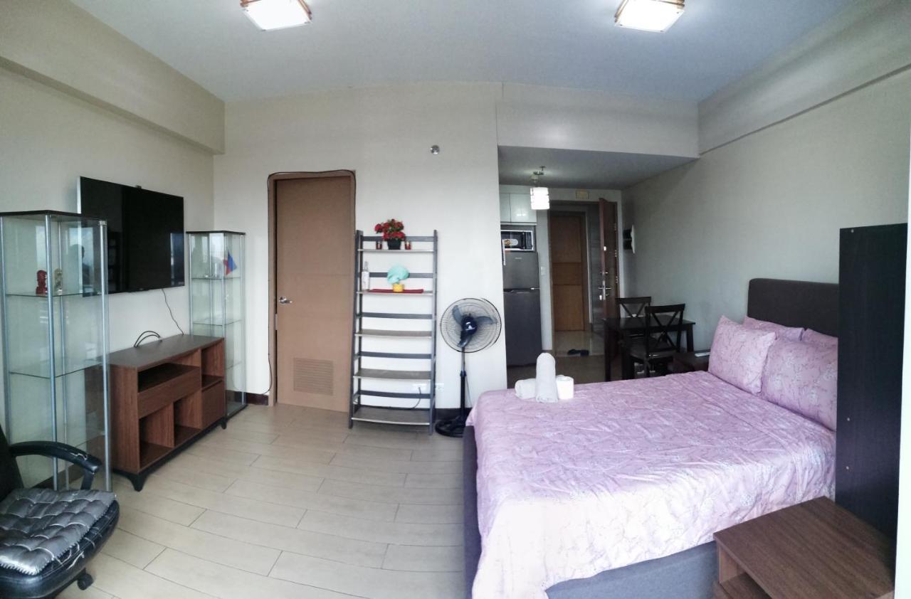 Palm Tree Two Villas Pasay Esterno foto