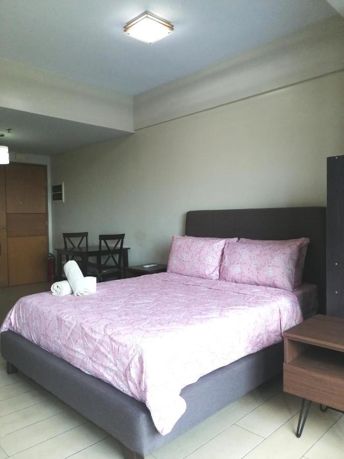 Palm Tree Two Villas Pasay Esterno foto