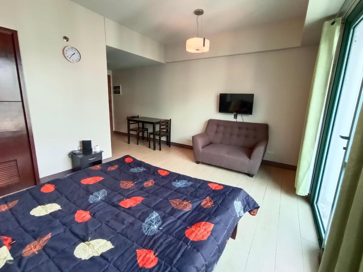Palm Tree Two Villas Pasay Esterno foto