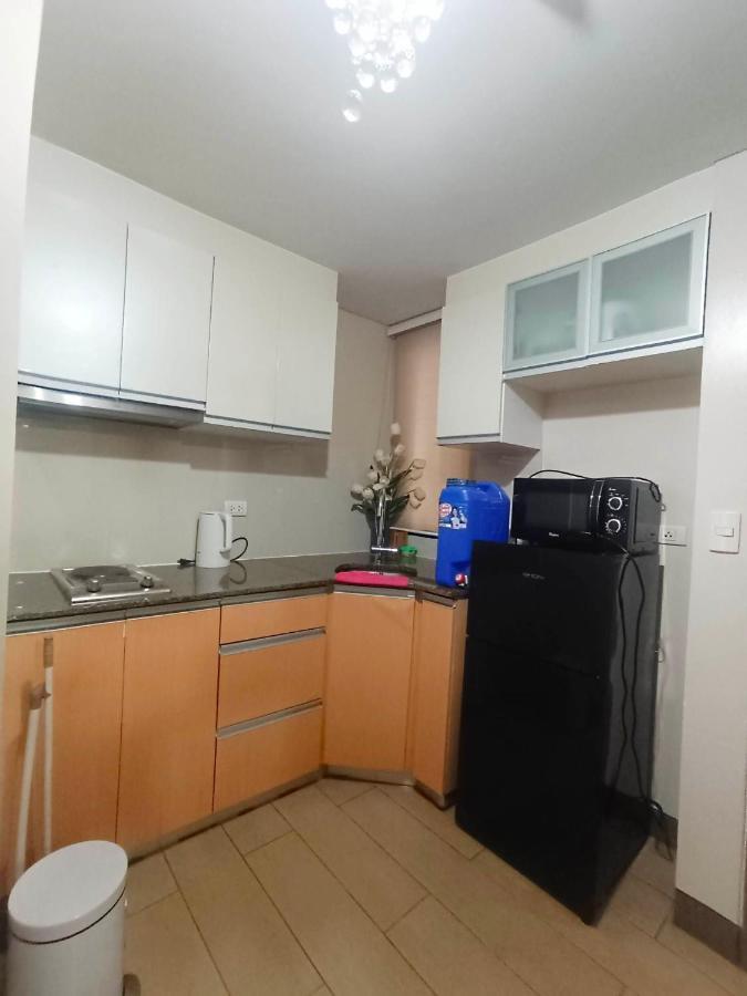 Palm Tree Two Villas Pasay Esterno foto